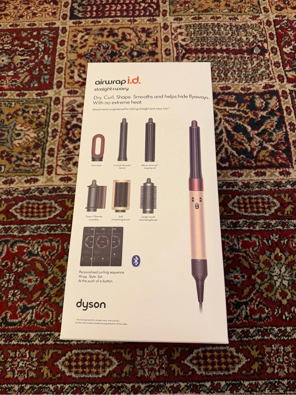 Dyson Airwrap i.d.™ multi-styler and dryer Straight+Wavy